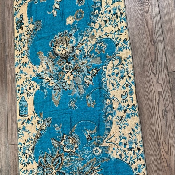 Pashmina - Picture 4 of 7